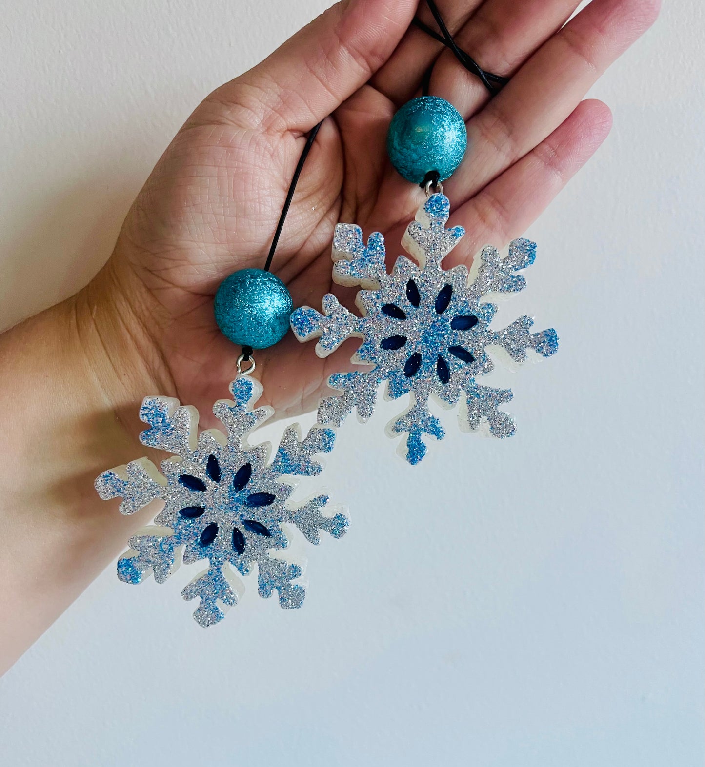 Snowflake Dangle Car Freshie