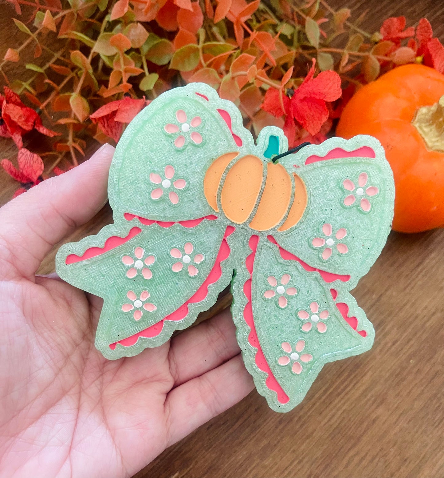Pumpkin Ruffle Bow Car Freshie
